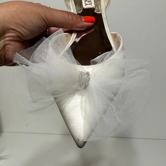 Badgley Mischka Fergie Tulle Pointed Toe Flats in Soft White Satin - Picture 7 of 17